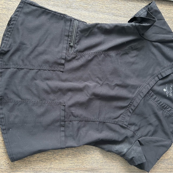 Scrub set bundle - Picture 9 of 11